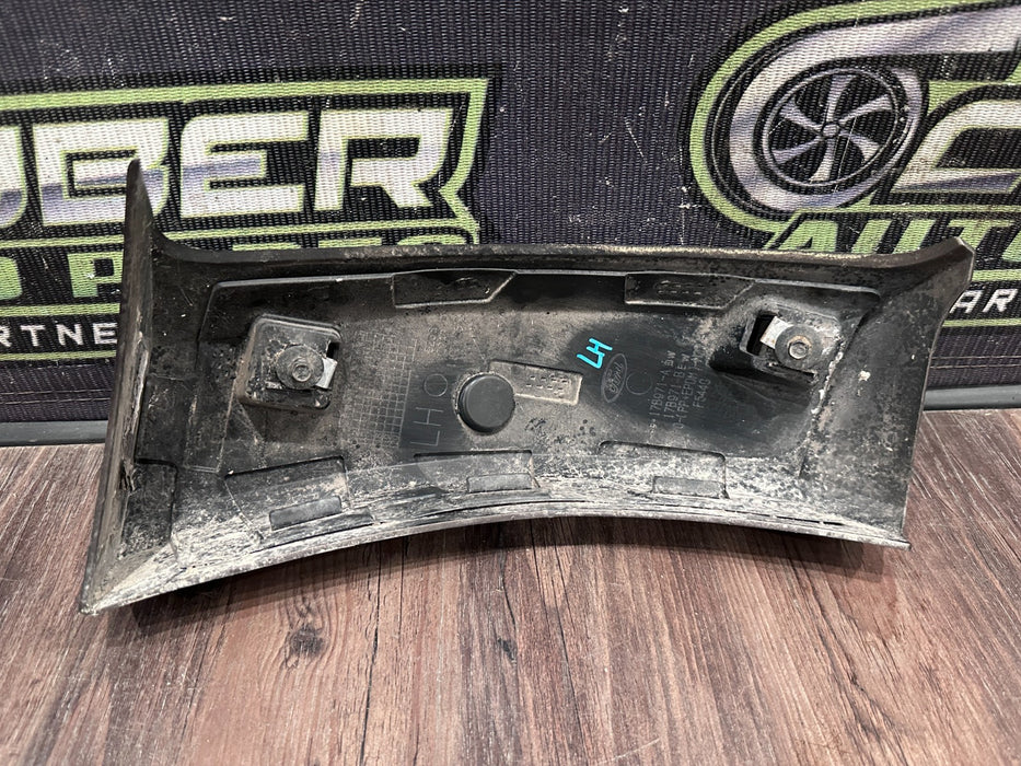 2017-19 FORD F250 F350 F450 FRONT LEFT WHEEL ARCH TRIM MOLDING OEM *WEAR/READ*