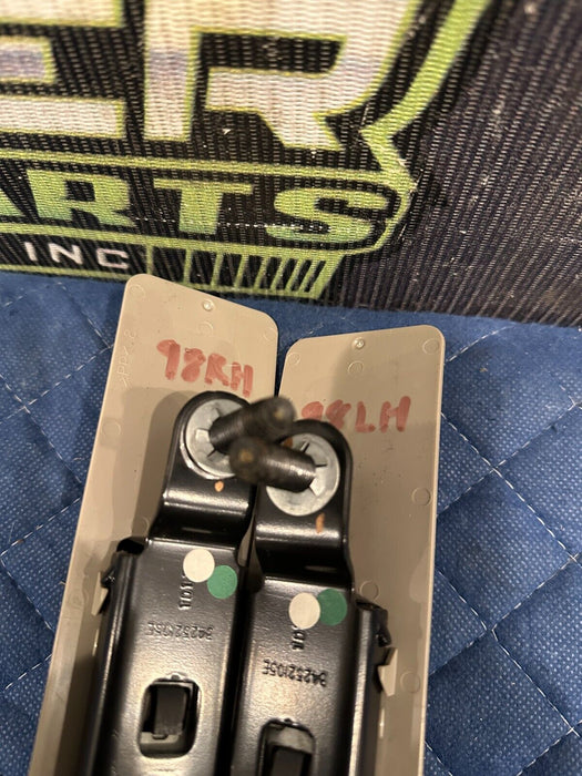 2019 FORD F250 F350 F450 LIMITED B PILLAR SEATBELT ADJUSTER BRACKETS PAIR OEM