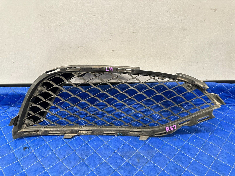 2017 MERCEDES-BENZ C63 AMG CONV FRONT BUMPER LEFT SIDE OUTER GRILLE TRIM OEM