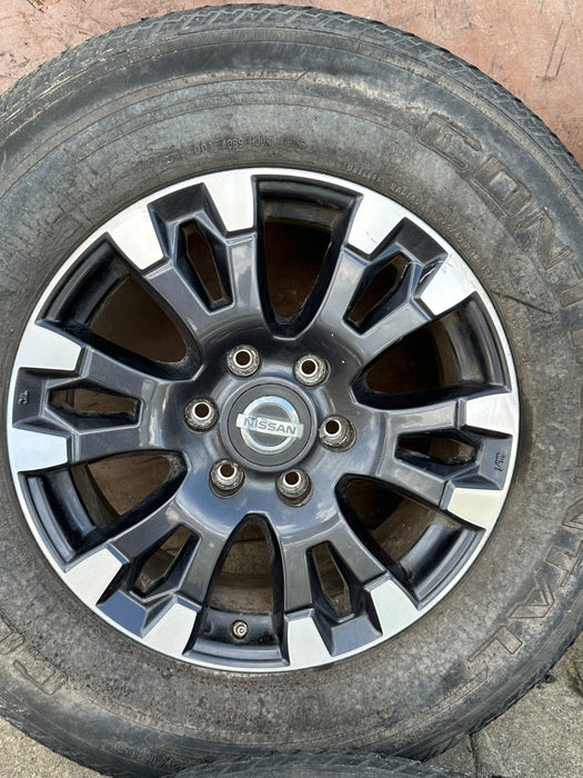 2017 NISSAN TITAN XD PRO 4X 275/65 R18 ALLOY WHEEL RIM TIRE SET OEM *FLAWS 5,8,9