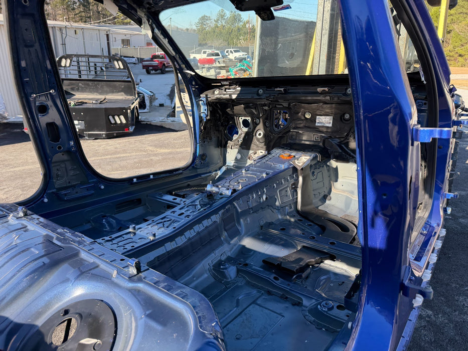 2024 BMW M3 G80 BLUE SHELL FRAME CHASSIS 4 DOOR CARBON ROOF OEM *DAMAGE*