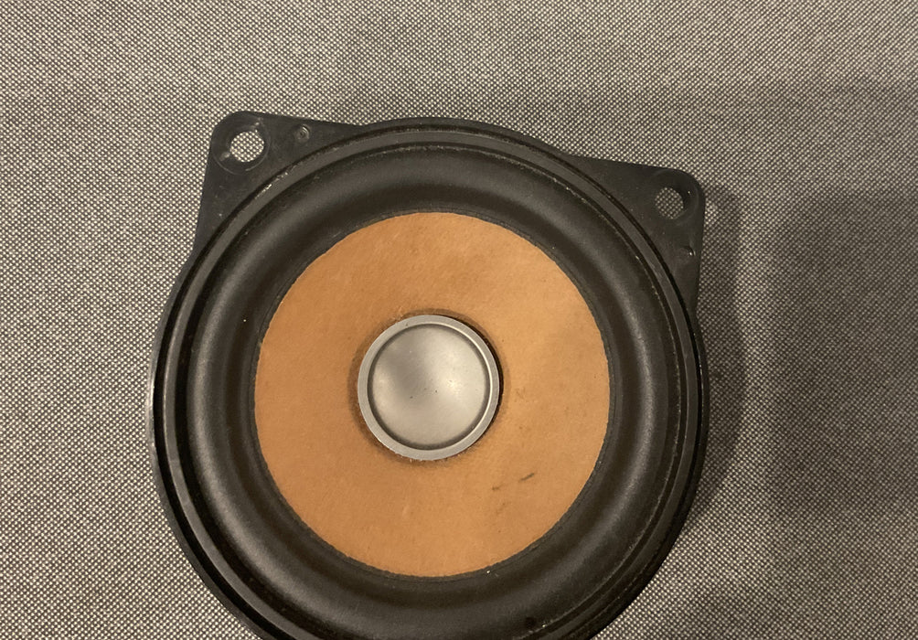 2015 BMW M4 MIDRANGE AUDIO SPEAKER 6513 9240641-02