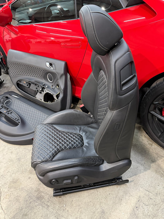 2014 AUDI R8 PLUS FRONT DIAMOND STITCHED SEATS W/ DOOR PANELS OEM 23K MILES