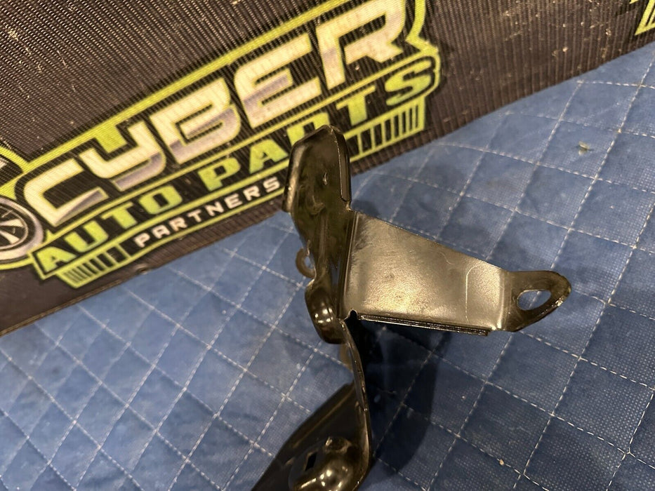 2015-2020 BMW M4 F82 GUARD FUEL PLATE BRACKET 16127244171 16 12 7 244 171