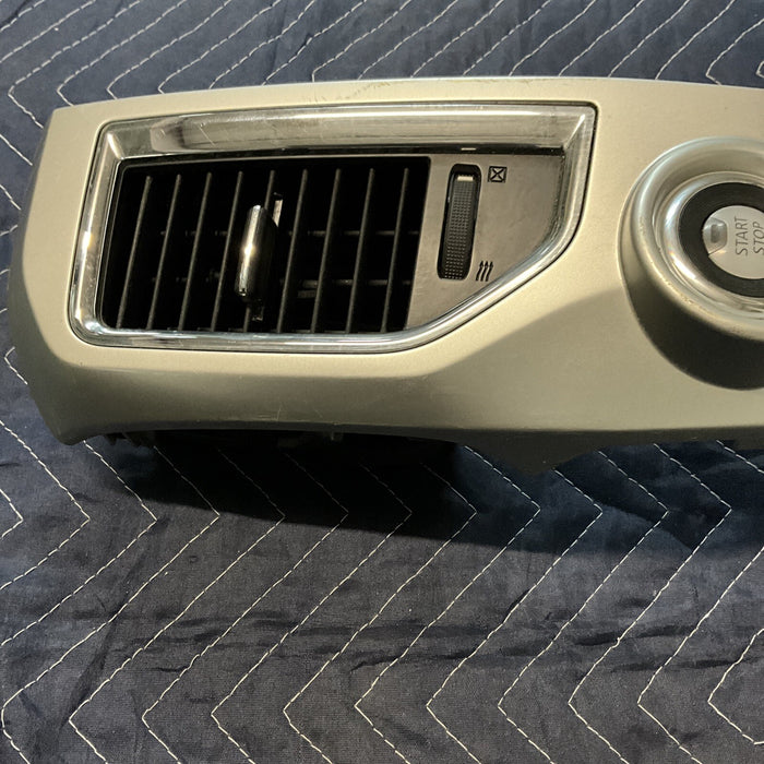 2016 NISSAN TITAN DRIVER CENTER AIR VENT WITH TRIM PANEL