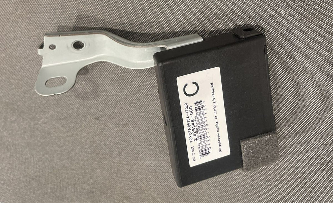 2014 TOYOTA PRIUS V IMMOBILIZER IGNITION UNIT MODULE 89784-47020
