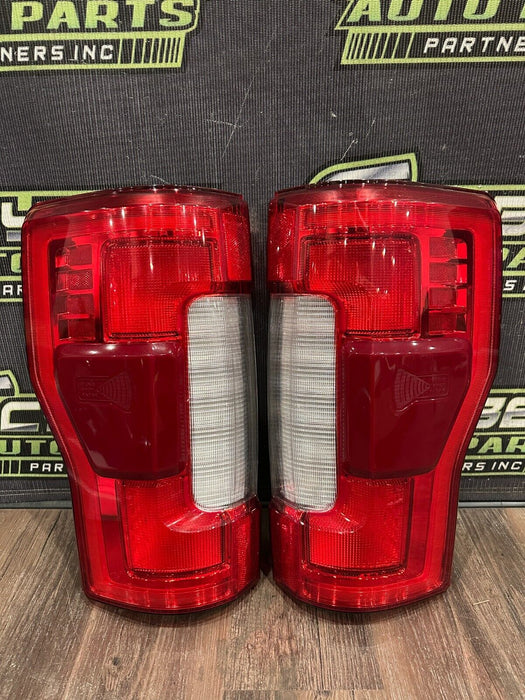 2017 2018 2019 FORD F250 F350 F450 PLATINUM LED TAIL LIGHTS LEFT RIGHT OEM