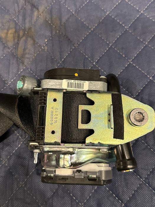 2014 PORSCHE 911 TURBO S FRONT PASSENGER RIGHT SEATBELT OEM