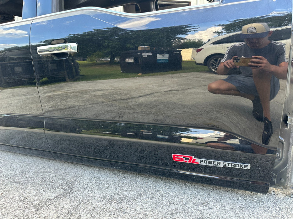 2023 2024 FORD F250 F350 F450 FRONT RIGHT AGATE BLACK DOOR SHELL ASSEMBLY OEM