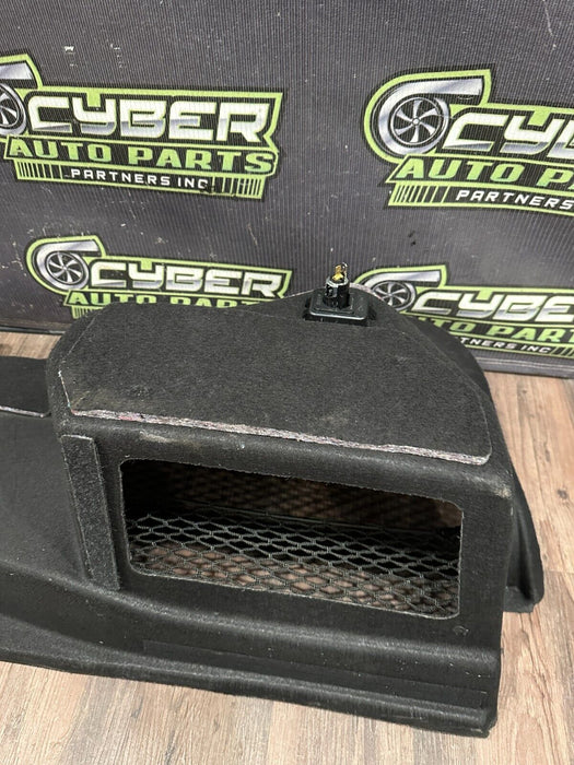 2020 BMW M4 F82 REAR LEFT TRUNK SIDE TRIM 7284151-10 51 47 7 284 151