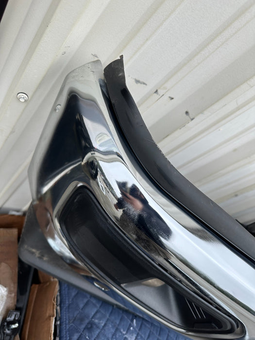 2023-2026 FORD F250 F350 FRONT CHROME BUMPER OEM *DENT #3*