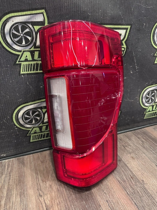 2020-22 FORD F250 F350 F450 PASSENGER RIGHT LED TAIL LIGHT OEM