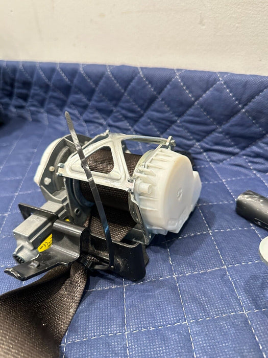 2018-2019 FORD F250 F350 F450 BROWN FRONT DRIVER LEFT SEATBELT OEM