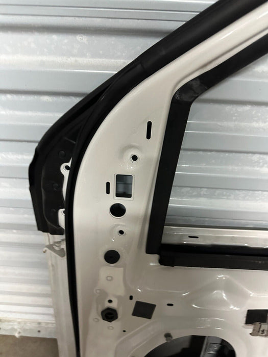 2017-2019 FORD F250 F350 F450 FRONT RIGHT DOOR SHELL OEM (PAINT CODE:UG)