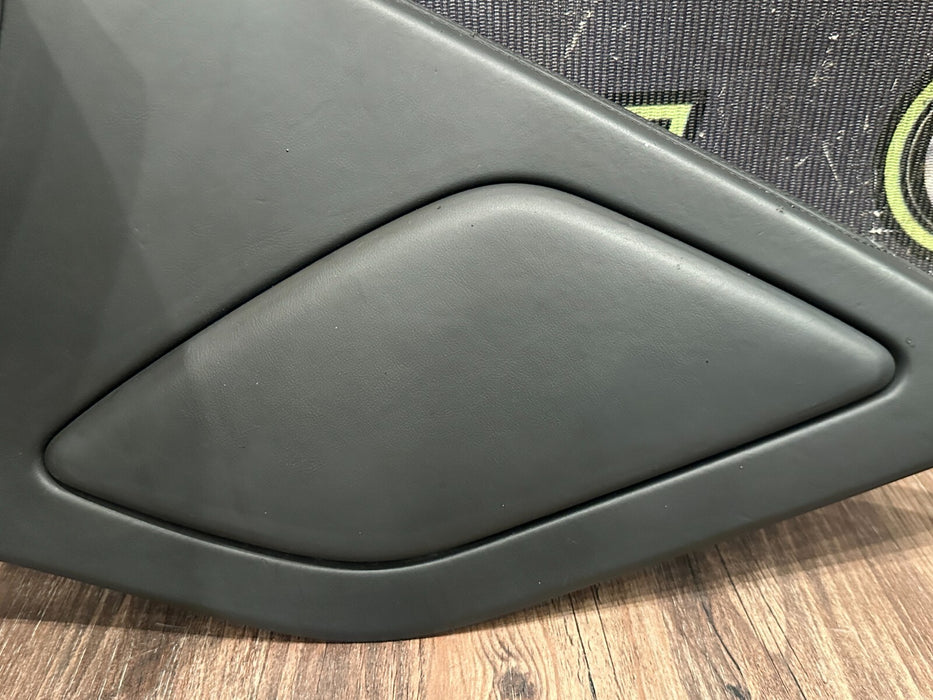 2021 AUDI R8 LEFT CENTER CONSOLE LEATHER COVER FRAME OEM 4S1 858 970 E *FLAWS #6