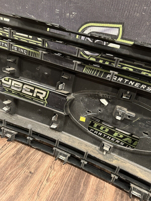 2017 2018 2019 FORD F250 F350 F450 LARIAT CHROME GRILLE OEM