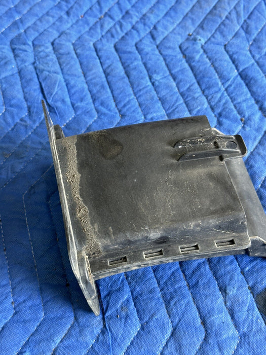 2011 BMW 550i F10 5 SERIES RADIATOR SUPPORT LEFT AIR CHANNEL DUCT 5175-7185167