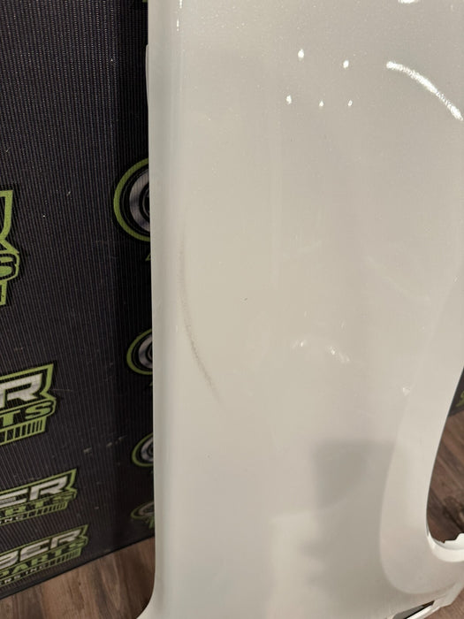 2023 2024 FORD F250 F350 FRONT RIGHT FENDER OEM STAR WHITE (AZ) *DAMAGE*