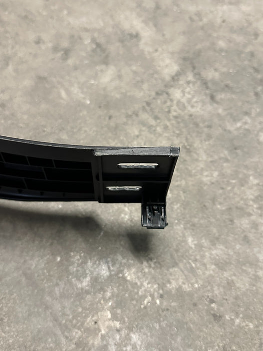 2017-2019 FORD F250 F350 F450 PASSENGER RIGHT B PILLAR OEM *HAS DAMAGE*