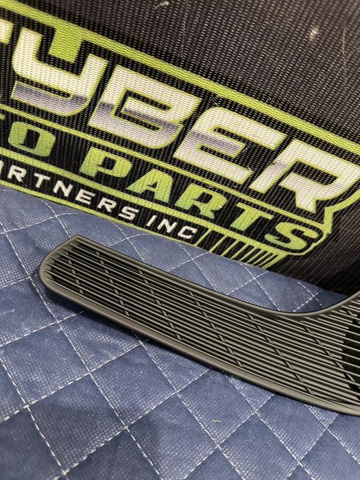 2018 AUDI R8 SPYDER DRIVER LEFT DOOR SPEAKER GRILLE 4S0 035 409 A 4S0035409