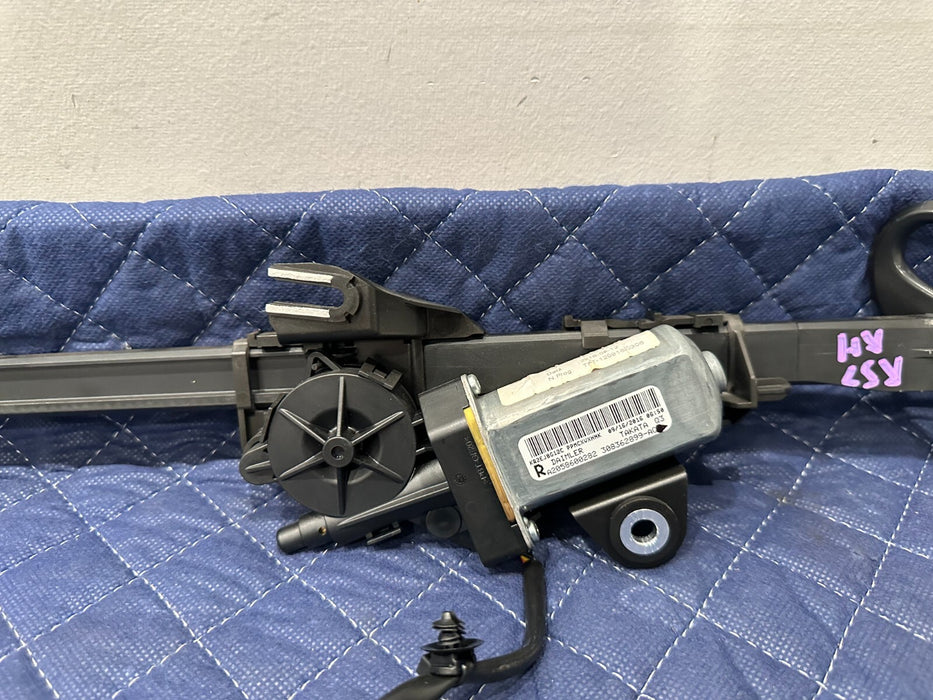 2017 MERCEDES-BENZ C63 AMG CABRIOLET FRONT RH ELECTRIC MOTOR SEATBELT ADJUSTER