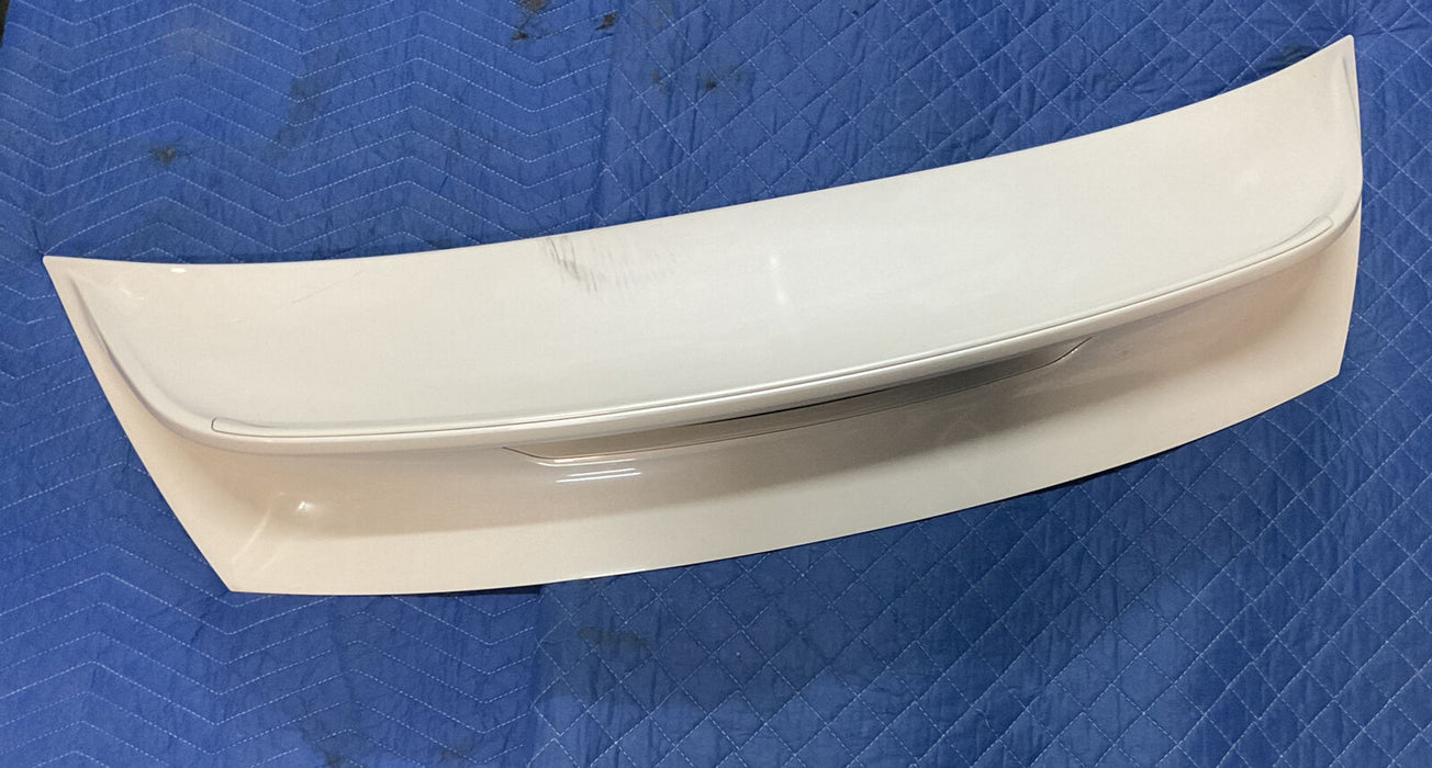 2018 NISSAN 370Z NISMO PEARL WHITE TRUNK SPOILER WING 96030 6GA0A