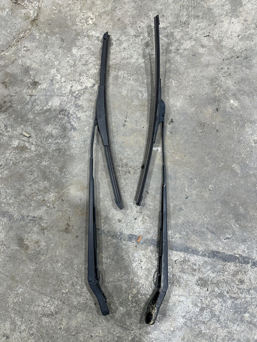 2019 FORD F150 RAPTOR LEFT RIGHT WINDSHIELD WIPER ARMS OEM