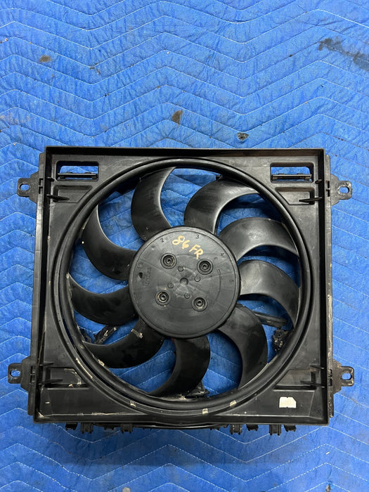 2017 AUDI R8 V10 FRONT RIGHT RADIATOR COOLER FAN 4S0121203C ~DAMAGE~
