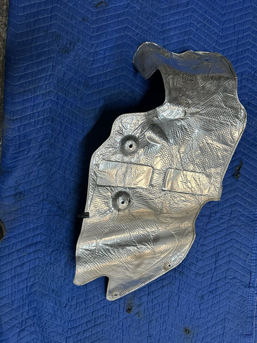 2017 2018 AUDI R8 RIGHT FUEL TANK PLATE HEAT SHIELD 4S0 825 731 B 4S0825731B