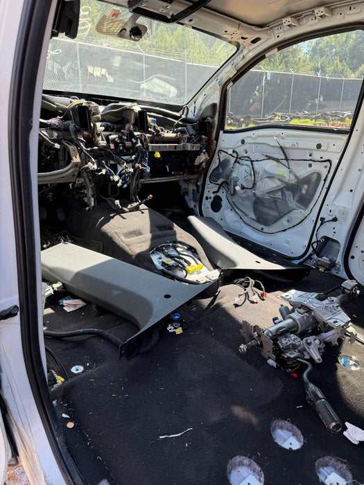 2016 2017 2018 2019 NISSAN TITAN XD DIESEL 4X4 CREW CAB WITH DOORS AND HOOD