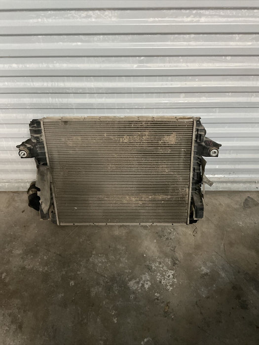 2017 DODGE RAM 2500 3500 CREW CAB FRONT RADIATOR  OEM