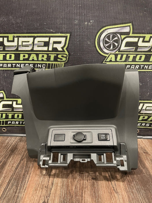 2014 TOYOTA PRIUS V CENTER DASH USB/12V OUTLET PANEL TRIM OEM 55434-47040