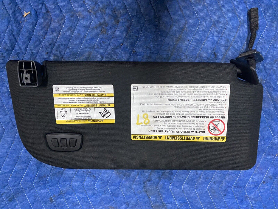 2017 2019 2018 FORD F250 F350 F450 PLATINUM LEFT DRIVER BLACK SUN VISOR OEM