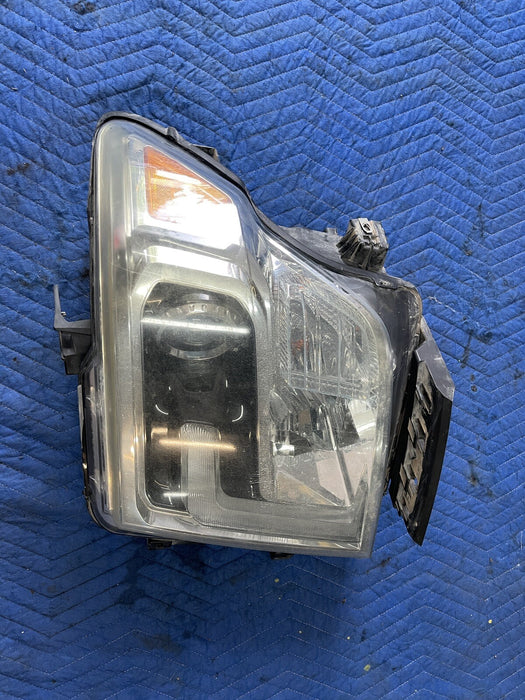 2016 2017 2018 2019 NISSAN TITAN XD V8 DIESEL FRONT DRIVER LEFT HEADLIGHT OEM
