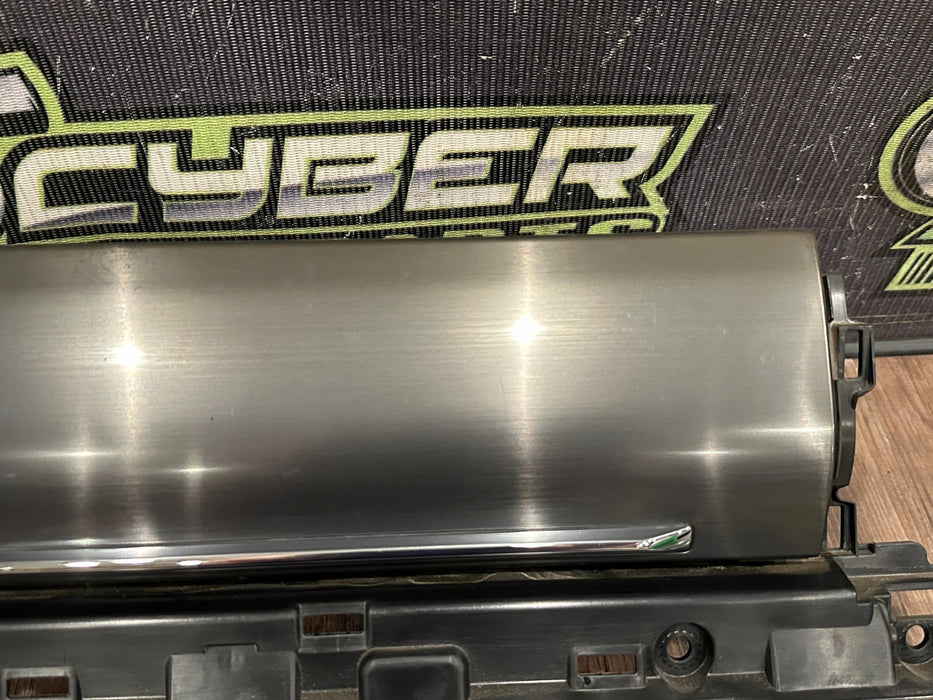 2023-2024 FORD F350 LARIAT UPPER GLOVE BOX ASSEMBLY OEM *MINOR WEAR #5