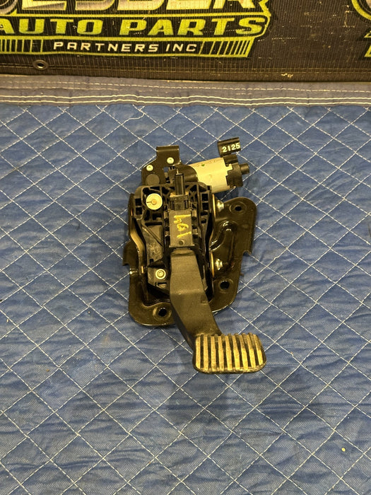 2023-24 FORD F350 ACCELERATOR GAS PEDAL OEM PC3C-9N736-CB