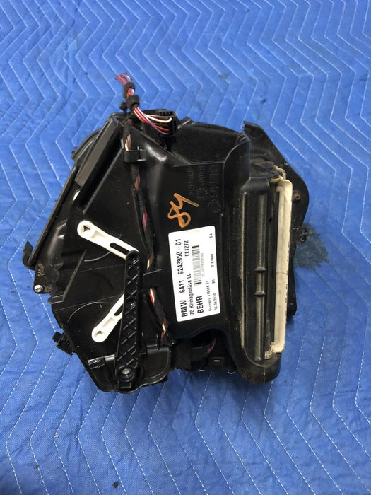 2011 BMW 550i F10 5 SERIES HEATER BLOWER MOTOR UNIT ASSEMBLY 64119243950 9243950