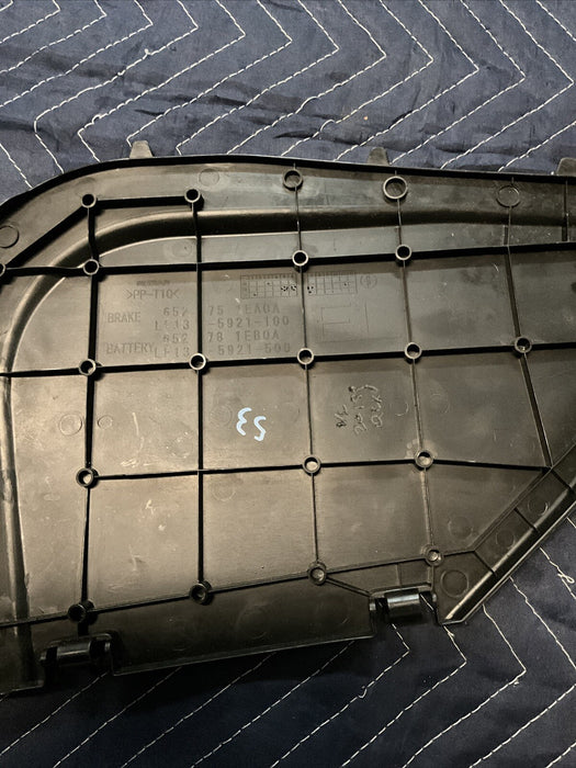 2017 NISSAN 370Z NISMO BRAKE FLUID COVER OEM 2009-2020