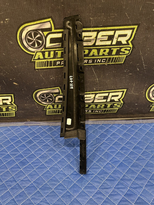 2024 BMW M3 M4 G80 G82 SEDAN REAR RIGHT EXTERIOR DOOR B PILLAR OEM *SCUFFS #1*