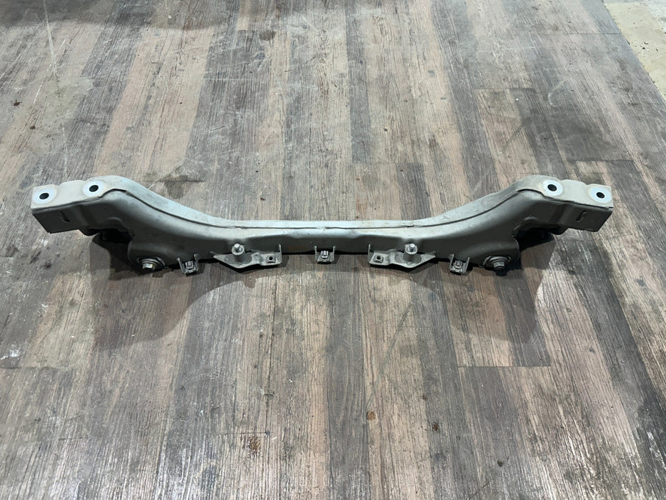 2014 PORSCHE 911 TURBO S R SUSPENSION SUBFRAME CROSSMEMBER BRACE OEM 99133126106