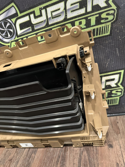 2023 2024 FORD F250 F350 F450 LARIAT GLOVE BOX COMPARTMENT OEM PC3B 4A508 A