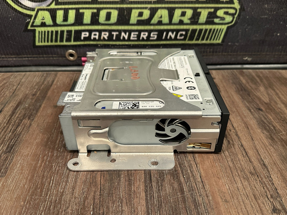 2017-18 AUDI R8 SPYDER MULTI MEDIA RADIO NAVIGATION UNIT W SIM CARD OEM