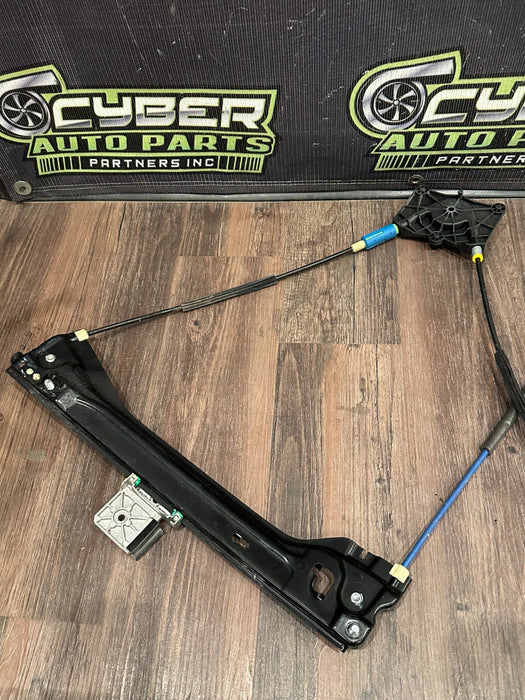 2021 AUDI R8 LEFT WINDOW REGULATOR ASSEMBLY OEM 4S8 837 461 B