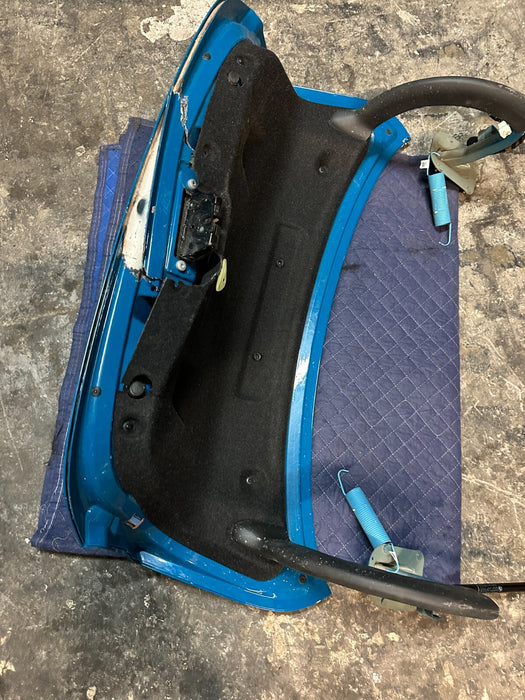 2015-2020 BMW M4 F82 REAR TRUNK DECK LID LAGUNA SECA BLUE 448 ~DAMAGE~