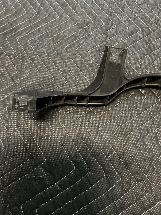 2017 SUBARU BRZ RIGHT PASSENGER SIDE TAIL LIGHT BRACKET RH