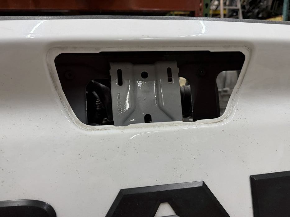 2021 RAM 1500 TRX 6.2L REAR TAIL GATE WHTE OEM COMPLETE W/ CAMERA *DAMAGE*