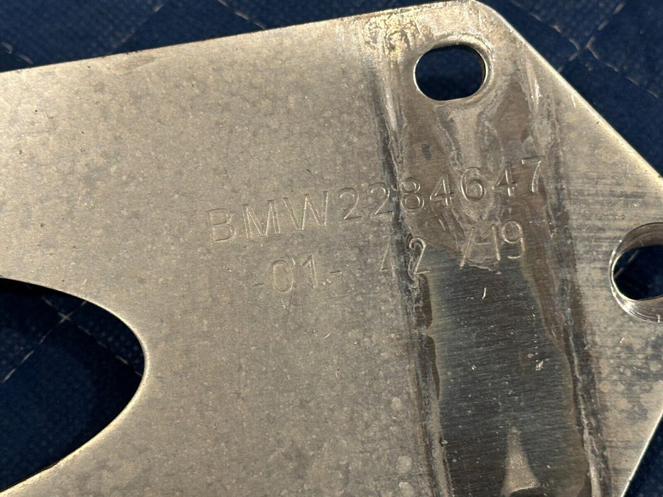 2015-2020 BMW M4 F82 CONNECTING SUPPORT BRACE BRACKET 33 31 2 284 647 OEM