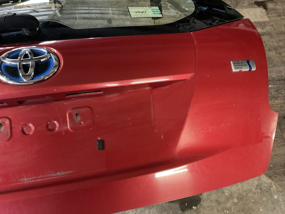 2014 TOYOTA PRIUS V REAR LIFTGATE TAILGATE FULL ASSEMBLY OEM~MINOR SCRATCHES~