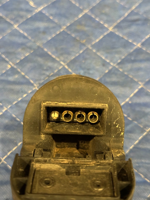 2021 RAM 2500 LARAMIE REAR BUMPER TRAILER PLUG CONNECTOR OEM