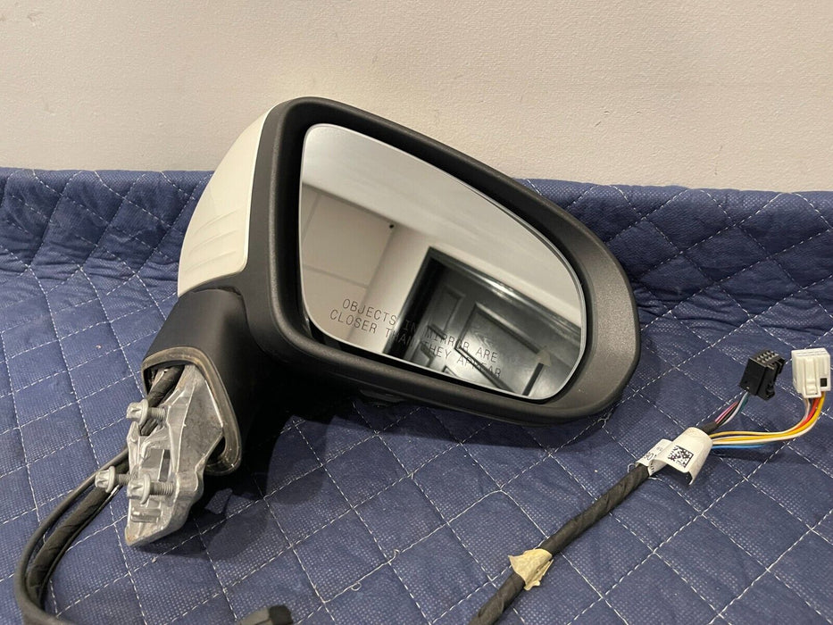 2017 MERCEDES-BENZ C63 AMG C205 COUPE PASSENGER DOOR MIRROR W/ CAMERA OEM WHITE